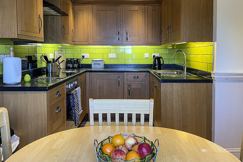 Bluebell Holiday Cottage Kitchen